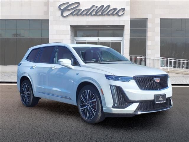 2025 Cadillac XT6 Sport