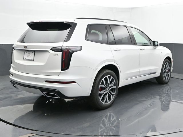 2025 Cadillac XT6 Sport