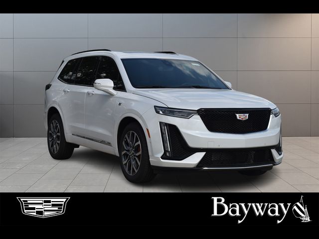 2025 Cadillac XT6 Sport