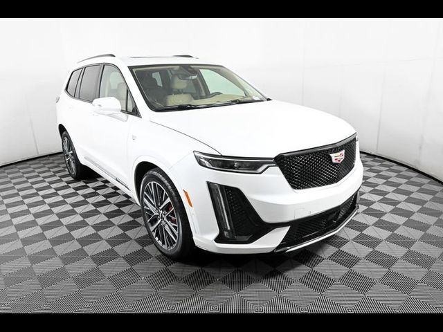 2025 Cadillac XT6 Sport