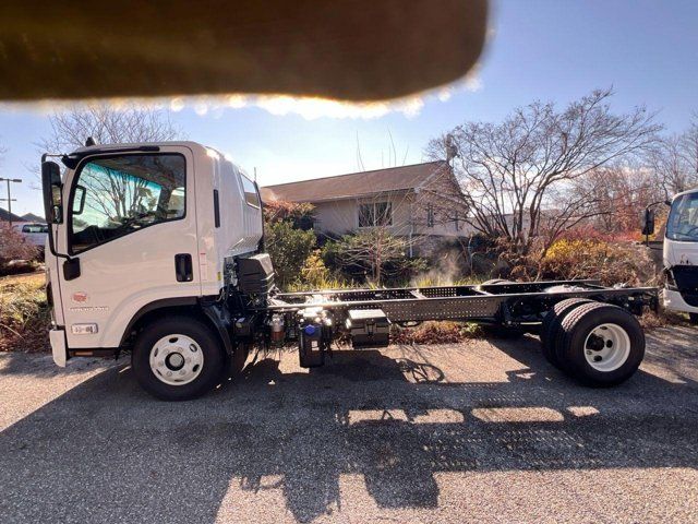 2025 Chevrolet 4500 HD LCF Diesel Base