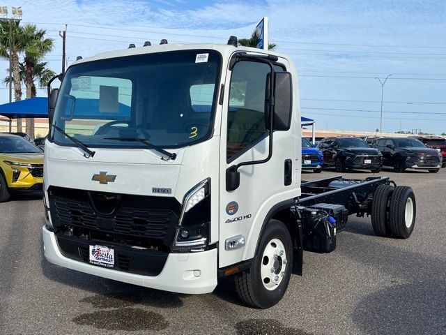 2025 Chevrolet 4500 HD LCF Diesel Base