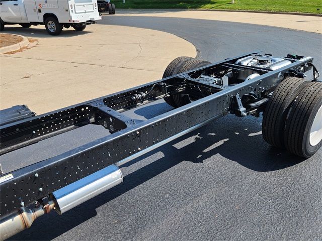 2025 Chevrolet 4500 HG LCF Gas Base