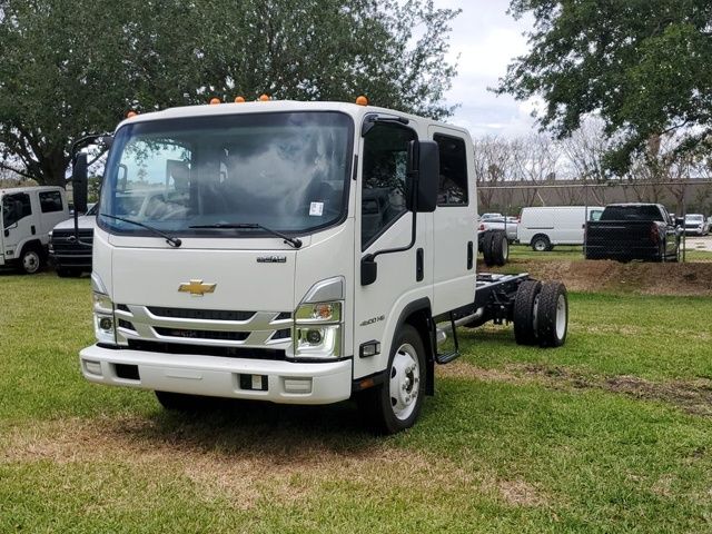 2025 Chevrolet 4500 HG LCF Gas Base