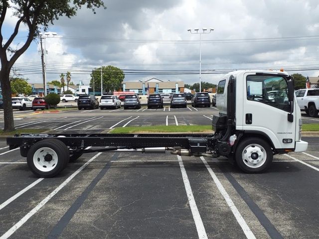 2025 Chevrolet 4500 HG LCF Gas Base