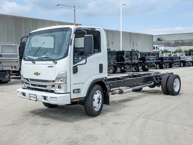 2025 Chevrolet 4500 HG LCF Gas Base