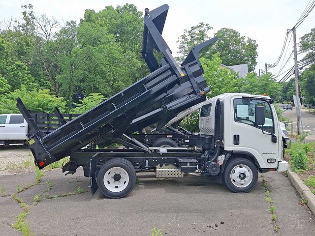 2025 Chevrolet 4500 HG LCF Gas Base