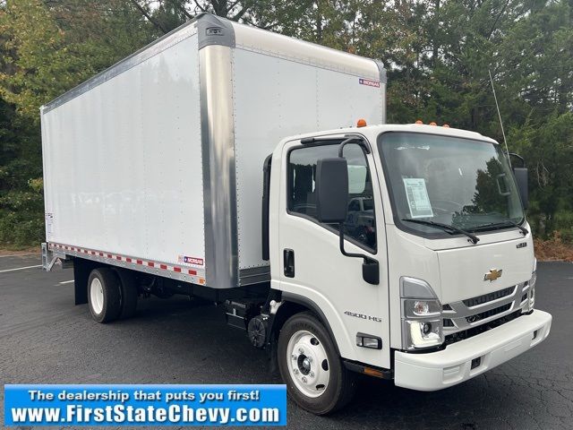 2025 Chevrolet 4500 HG LCF Gas Base