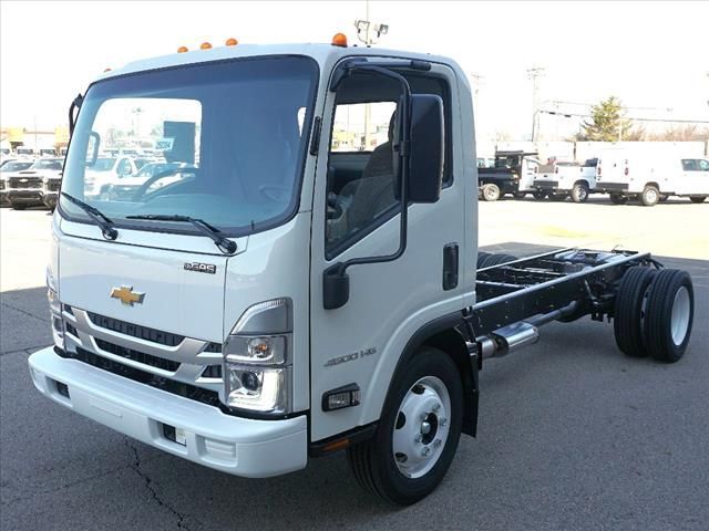 2025 Chevrolet 4500 HG LCF Gas Base