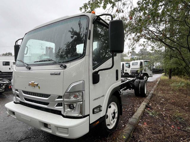 2025 Chevrolet 4500 HG LCF Gas Base