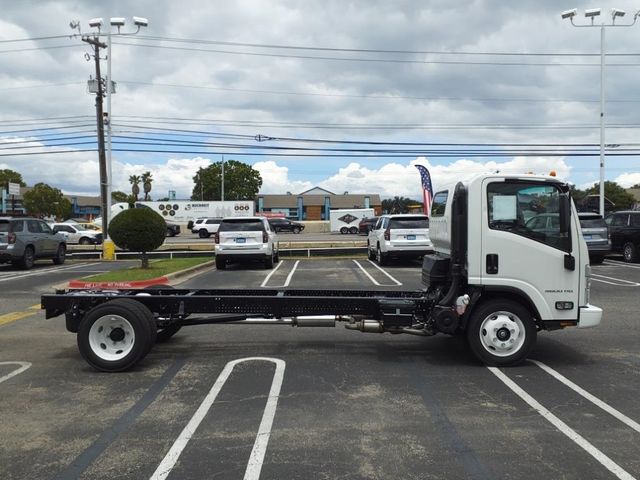 2025 Chevrolet 4500 HG LCF Gas Base