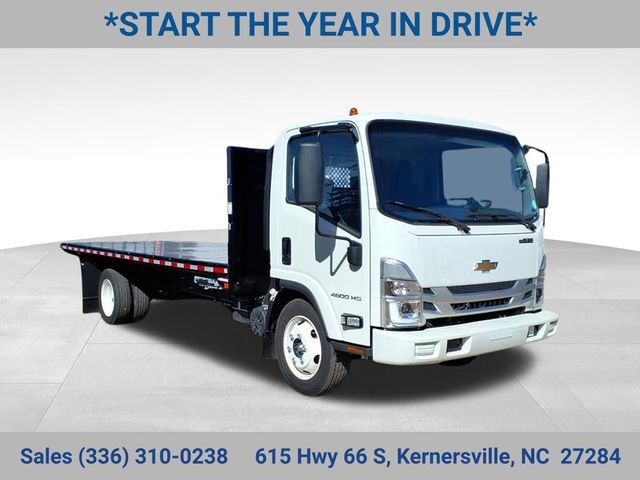 2025 Chevrolet 4500 HG LCF Gas Base