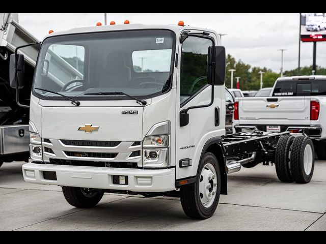 2025 Chevrolet 4500 HG LCF Gas Base