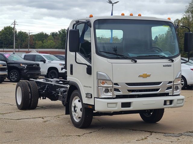 2025 Chevrolet 4500 HG LCF Gas Base