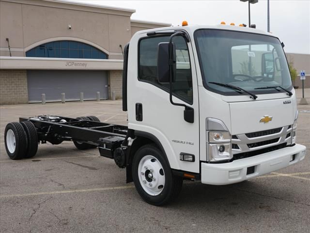 2025 Chevrolet 4500 HG LCF Gas Base
