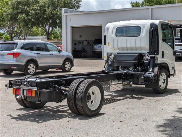 2025 Chevrolet 5500 HG LCF Gas Base