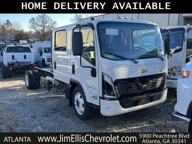 2025 Chevrolet 5500 XD LCF Diesel Base