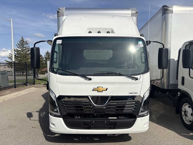 2025 Chevrolet 5500 XD LCF Diesel Base