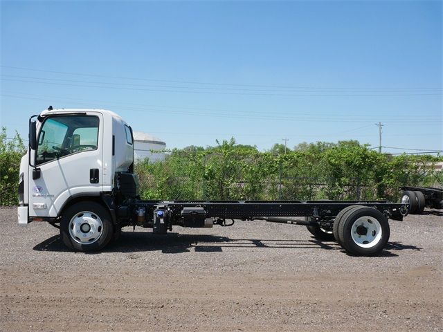 2025 Chevrolet 5500 XD LCF Diesel Base