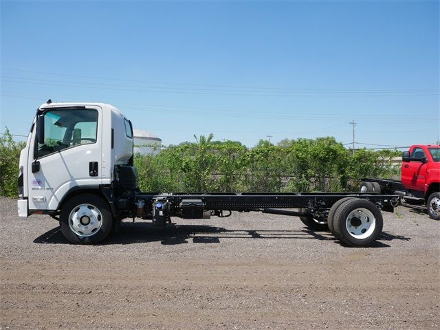 2025 Chevrolet 5500 XD LCF Diesel Base