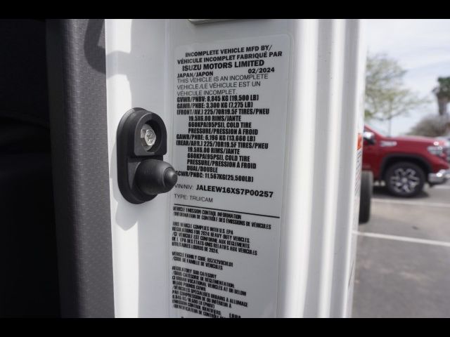 2025 Chevrolet 5500 XD LCF Diesel Base