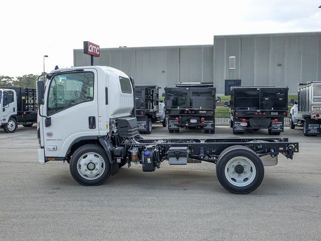 2025 Chevrolet 5500 XD LCF Diesel Base