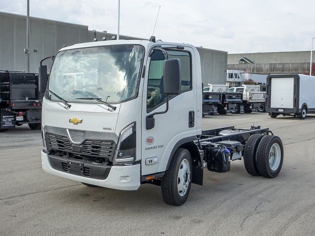 2025 Chevrolet 5500 XD LCF Diesel Base