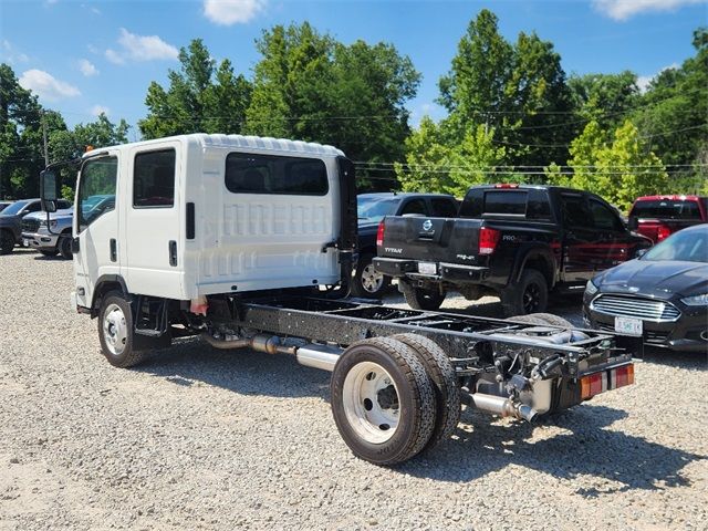 2025 Chevrolet 5500 XG LCF Gas Base