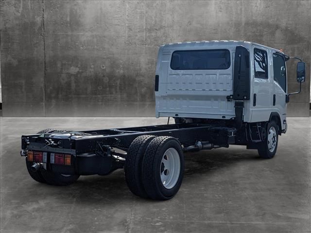 2025 Chevrolet 5500 XG LCF Gas Base