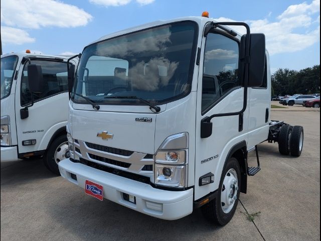 2025 Chevrolet 5500 XG LCF Gas Base