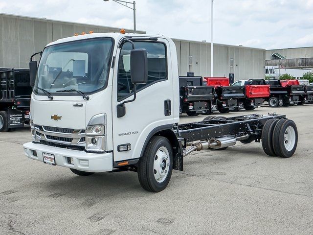 2025 Chevrolet 5500 XG LCF Gas Base