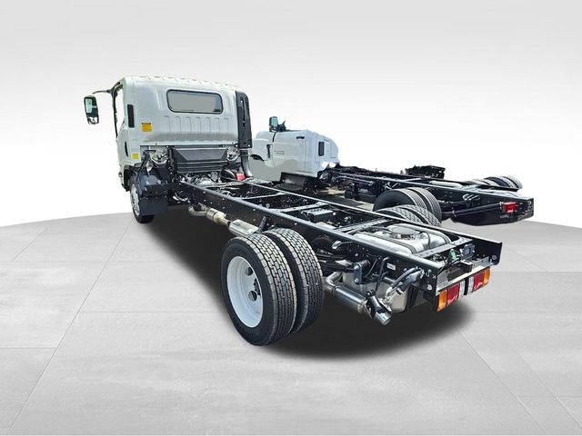 2025 Chevrolet 5500 XG LCF Gas Base