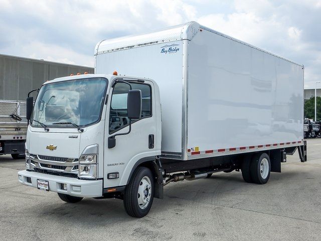 2025 Chevrolet 5500 XG LCF Gas Base