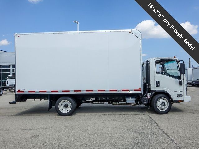 2025 Chevrolet 5500 XG LCF Gas Base