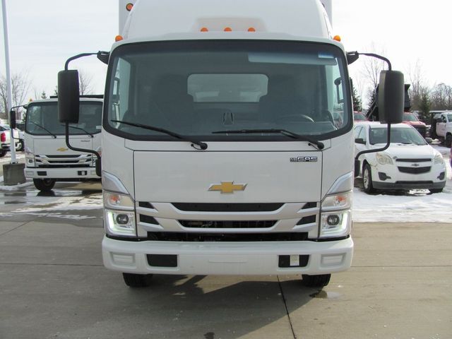 2025 Chevrolet 5500 XG LCF Gas Base