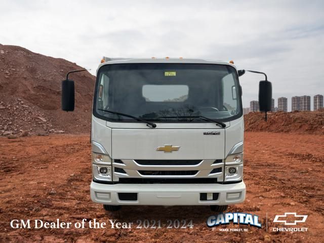 2025 Chevrolet 5500 XG LCF Gas Base