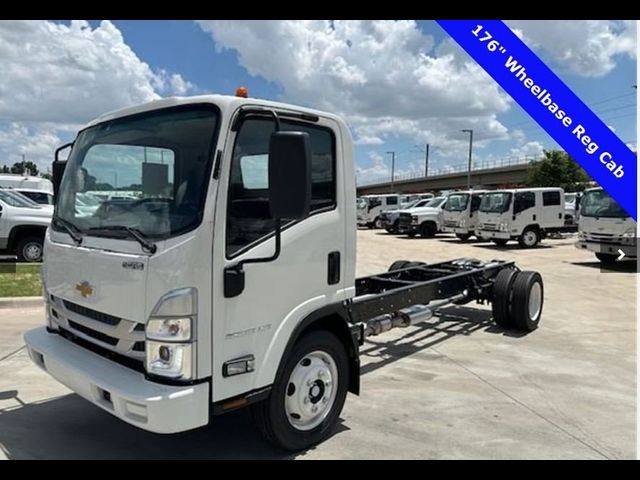 2025 Chevrolet 5500 XG LCF Gas Base