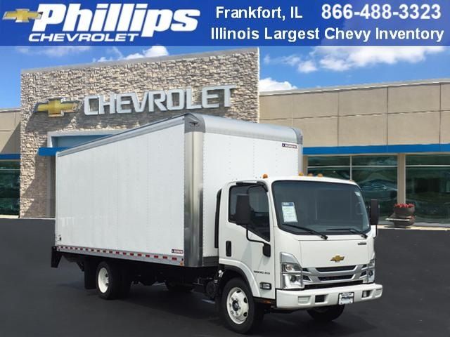 2025 Chevrolet 5500 XG LCF Gas Base