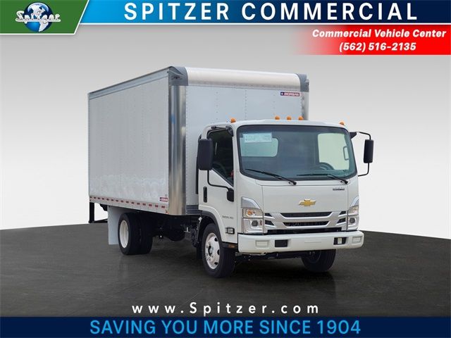 2025 Chevrolet 5500 XG LCF Gas Base