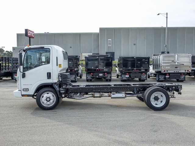 2025 Chevrolet 5500 XG LCF Gas Base