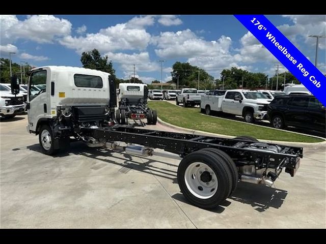 2025 Chevrolet 5500 XG LCF Gas Base