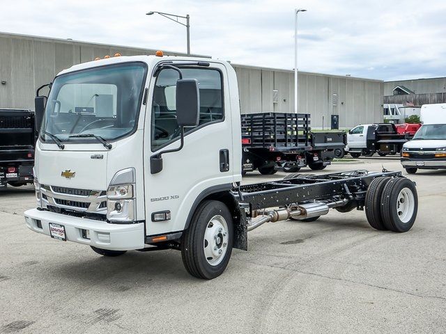 2025 Chevrolet 5500 XG LCF Gas Base