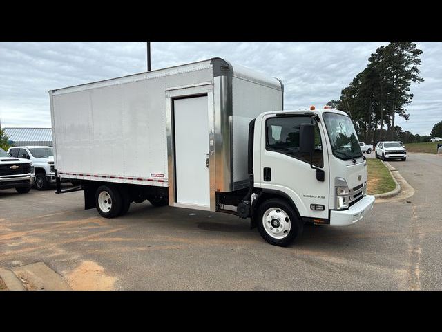 2025 Chevrolet 5500 XG LCF Gas Base