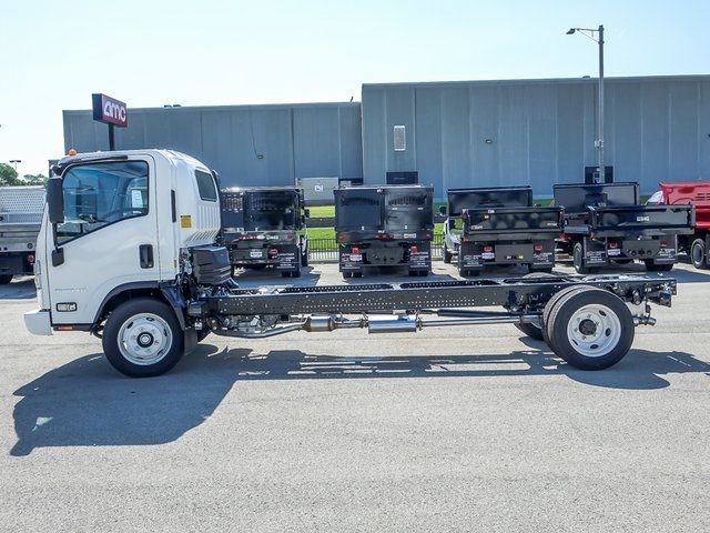 2025 Chevrolet 5500 XG LCF Gas Base