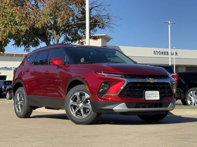 2025 Chevrolet Blazer LT