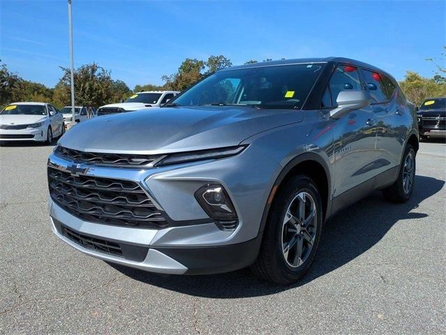 2025 Chevrolet Blazer LT