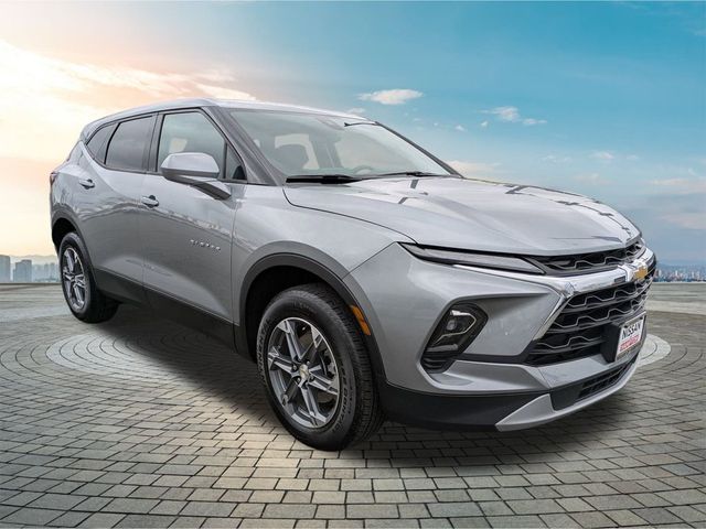 2025 Chevrolet Blazer LT
