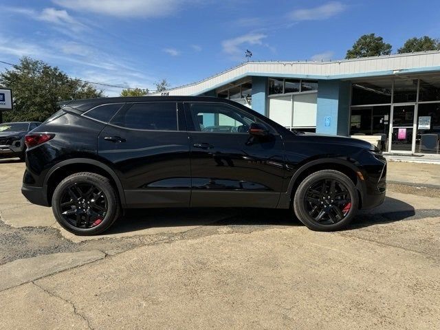 2025 Chevrolet Blazer LT