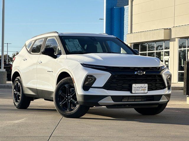 2025 Chevrolet Blazer LT