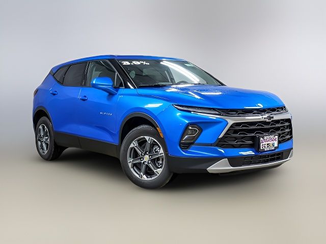 2025 Chevrolet Blazer LT